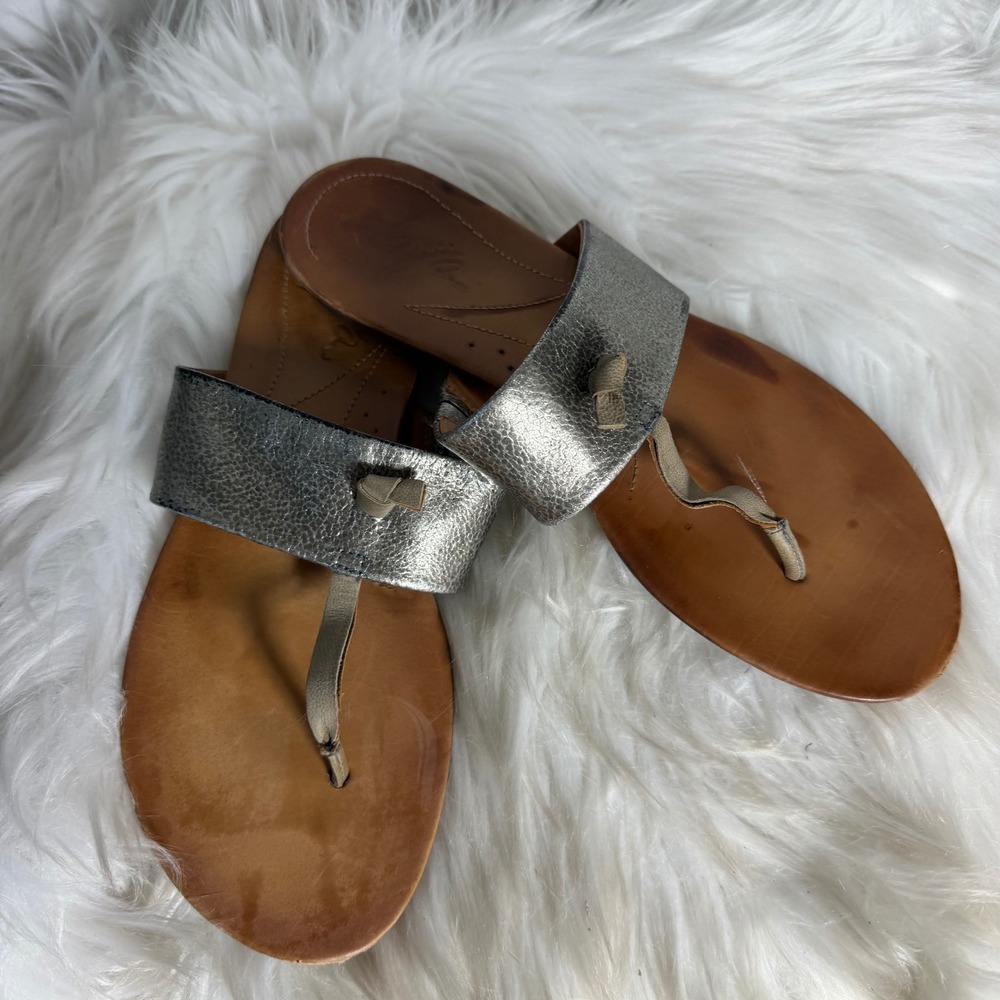 Naya Crescent Metallic Silver‎ Leather Thong Slide Sandals Womens 7.5 M